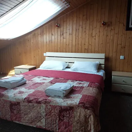 Urochyshe Vyshnya Hotel *