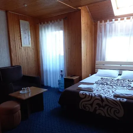 Hotel Urochyshe Vyshnya