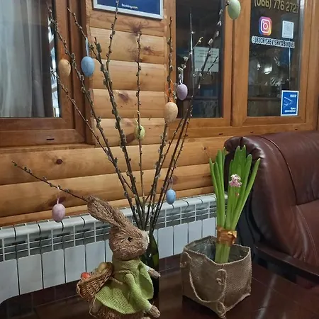 Hotel Urochyshe Vyshnya *