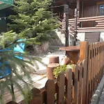 Urochyshe Vyshnya Hotel